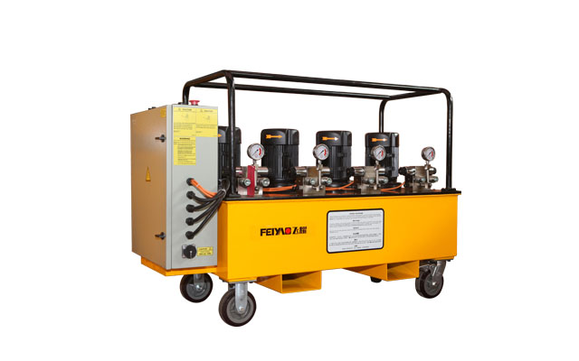 ���߉�ͬ��늄�(d��ng)Һ����վ